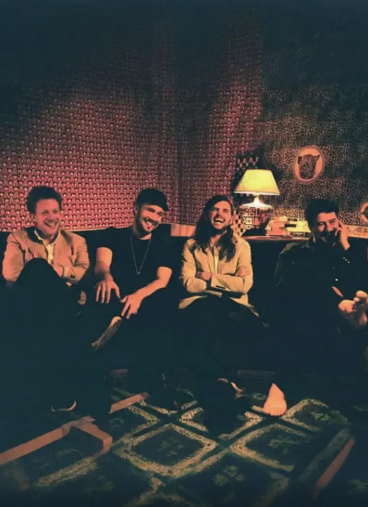 Mumford &amp; Sons的音乐之旅：从昨日灵感到今日传奇的故事